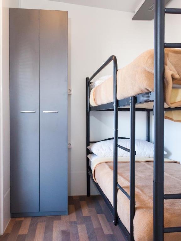 Camping Adria Mobile Homes In Camping Kastanija Novigrad Istria Værelse billede